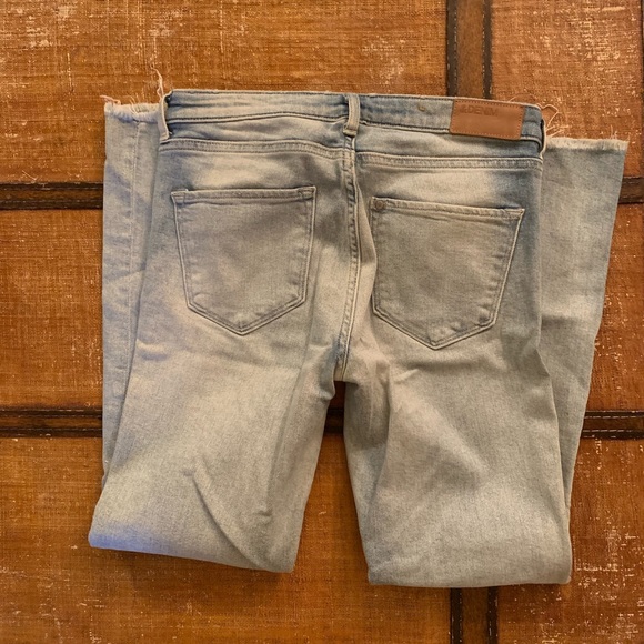 SOLD‼️Wide Leg jeans w/ fringe - Picture 3 of 3